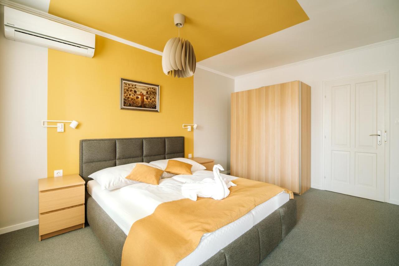 Topaz Apartmanhazak Balatongyorok Exterior photo